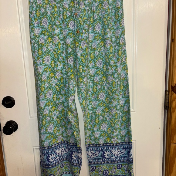 Floral Border-Print Green Women's Pajama Set - Picture 5 of 7